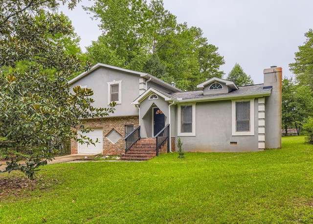 Property at 5455 Red Berry Ln SW, Atlanta, GA 30331, 3 beds, 2.5 baths