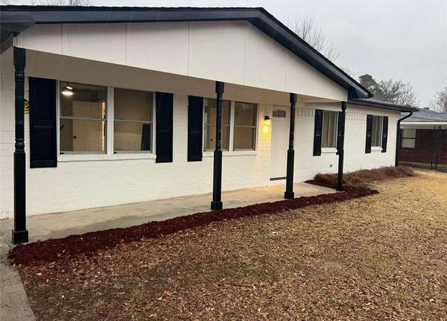 Property at 4010 Shearwater Dr, Macon, GA 31206, 4 beds, 2 baths
