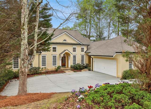 Property at 535 Telford Pl, Atlanta, GA 30342, 4 beds, 3.5 baths