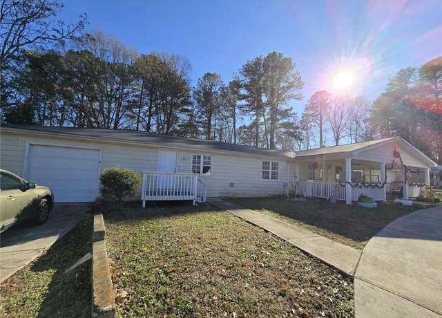 Property at 507 Jefferson Hwy, Winder, GA 30680, 5 beds, 3 baths