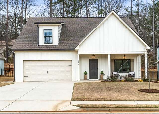Property at 230 Southridge, Senoia, GA 30276, 4 beds, 2.5 baths