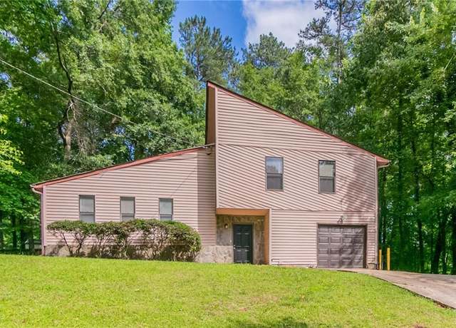 Property at 3851 Natalie Way, Ellenwood, GA 30294, 3 beds, 2 baths