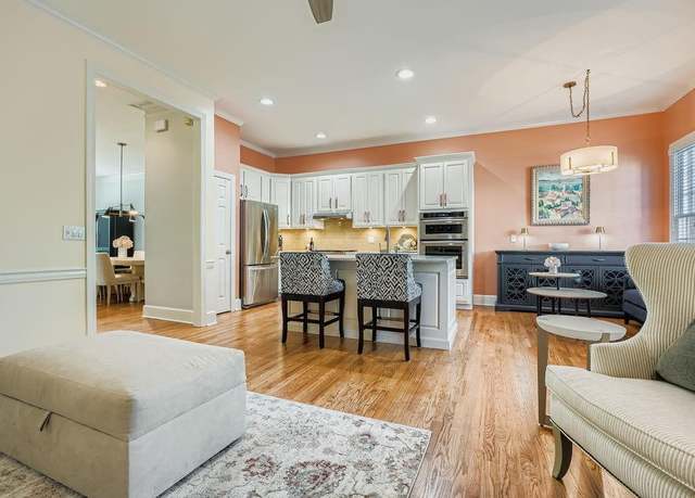 Property at 4714 Ivy Ridge Dr SE, Atlanta, GA 30339, 3 beds, 3.5 baths