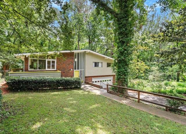 Property at 595 Collier Ridge Dr NW, Atlanta, GA 30318, 3 beds, 3 baths