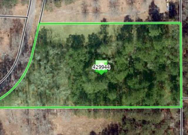 Property at 5830 Mill Creek Ln, Woodstock, GA 30188