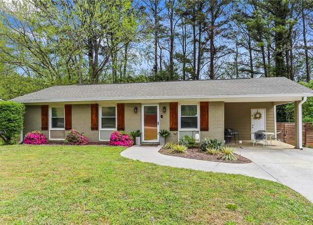 Property at 3048 Cottonwood Dr SE, Atlanta, GA 30316, 3 beds, 2 baths