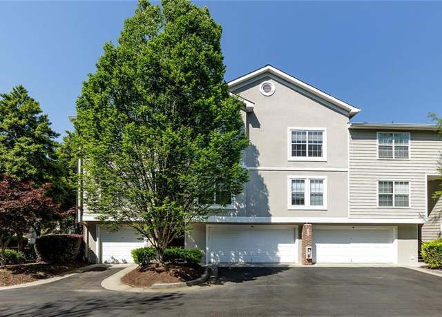 Property at 4246 River Green Dr NW #202, Atlanta, GA 30327, 2 beds, 2 baths