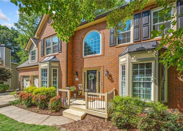 Property at 1313 Cobblestone Ln, Woodstock, GA 30189, 5 beds, 3.5 baths