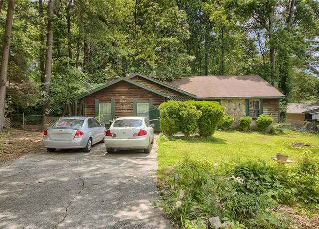 Property at 652 Post Oak Rd, Jonesboro, GA 30238, 4 beds, 3 baths
