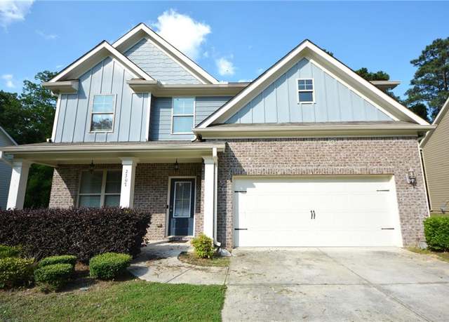 Property at 2307 Overlook Ave, Lithonia, GA 30058, 4 beds, 2.5 baths