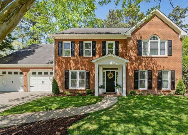Property at 745 Princeton Mill Run, Marietta, GA 30068, 4 beds, 2.5 baths