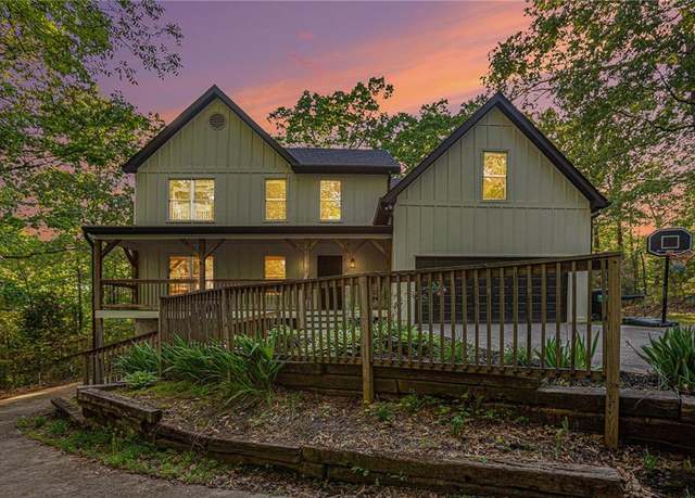 Property at 4614 Riveredge Cv, Snellville, GA 30039, 4 beds, 2.5 baths