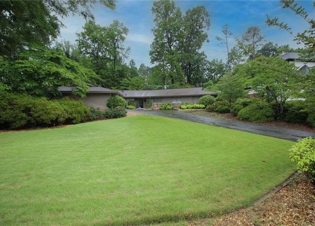 Property at 3353 Greenfield Dr, Marietta, GA 30068, 3 beds, 2.5 baths