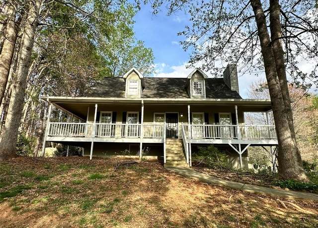 Property at 195 Maplelake Dr, Acworth, GA 30101, 3 beds, 2 baths
