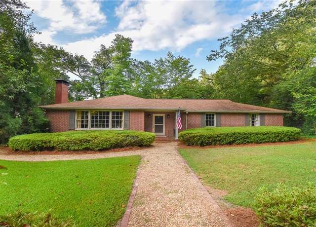 Property at 189 Whitlock Ave SW, Marietta, GA 30064, 4 beds, 3 baths