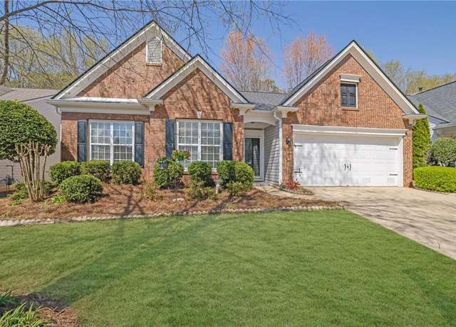 Property at 6560 Waveland Dr, Cumming, GA 30040, 3 beds, 2 baths