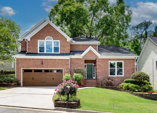 Property at 3007 Frazier Ct, Decatur, GA 30033, 3 beds, 2.5 baths