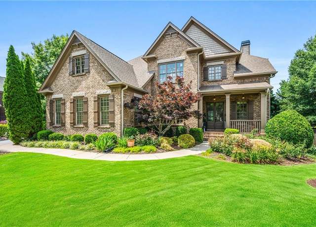 Property at 2953 Kings Walk Ave, Marietta, GA 30062, 6 beds, 5.5 baths