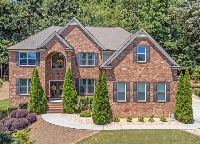 Property at 3642 Preservation Cir, Lilburn, GA 30047, 5 beds, 5 baths