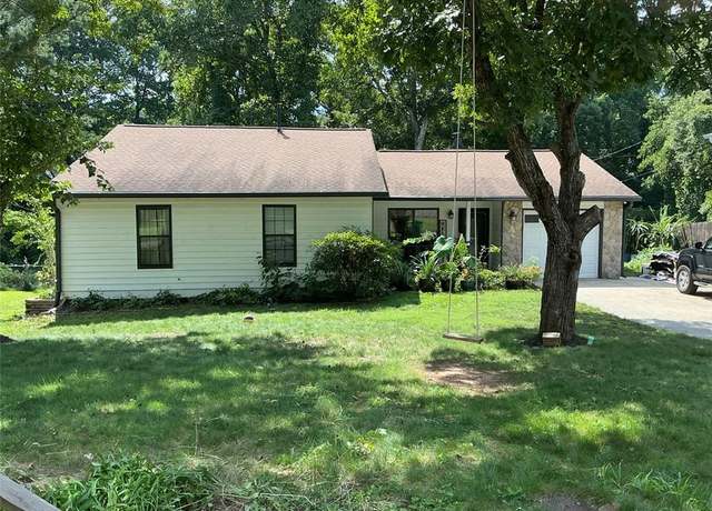 Property at 4368 Buckingham Pl, Duluth, GA 30096, 3 beds, 2 baths