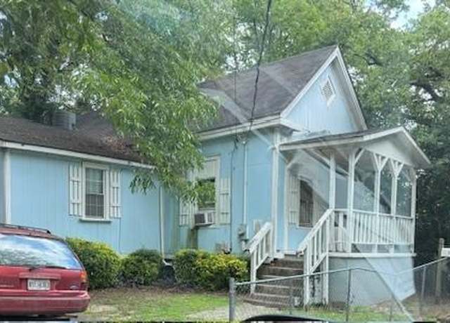Property at 567 Edgewood Ln, Macon, GA 31201, 3 beds, 2 baths