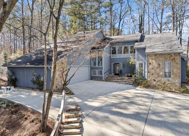 Property at 990 Ivy Falls Dr, Atlanta, GA 30328, 4 beds, 3.5 baths