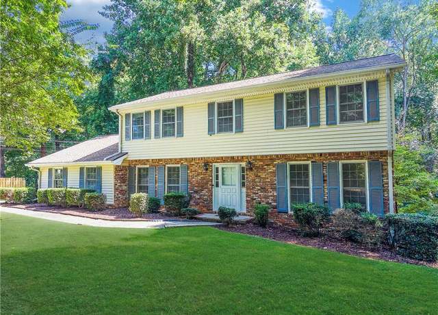 Property at 1130 Orchard Way, Roswell, GA 30075, 4 beds, 2.5 baths