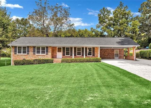 Property at 1410 Pendley Dr SW, Mableton, GA 30126, 3 beds, 2 baths