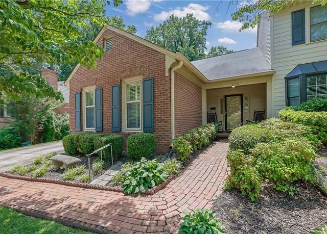 Property at 1236 Whitlock Ridge Dr SW, Marietta, GA 30064, 3 beds, 3 baths