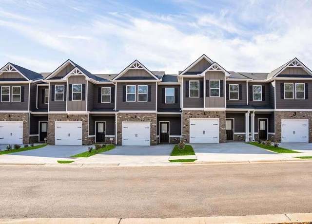 Property at 4809 Orchard Grove Way, Gainesville, GA 30504, 3 beds, 2.5 baths