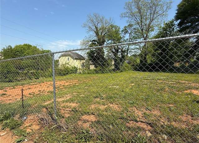 Property at 753 Carter St NW, Atlanta, GA 30314
