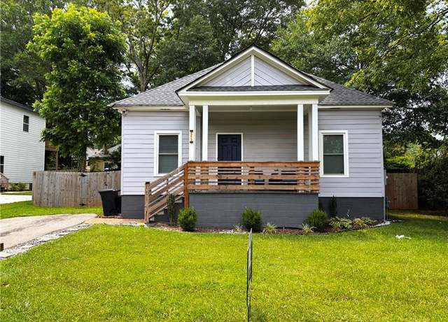 Property at 3273 Elm St, Atlanta, GA 30337, 3 beds, 2 baths