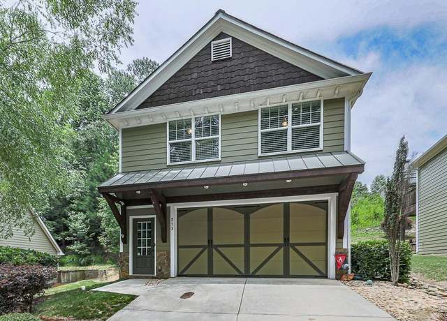 Property at 273 Lakeside Dr, Waleska, GA 30183, 3 beds, 2 baths