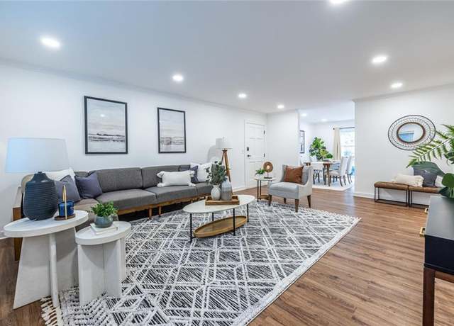 Property at 115 Biscayne Dr NW Unit F10, Atlanta, GA 30309, 3 beds, 2 baths