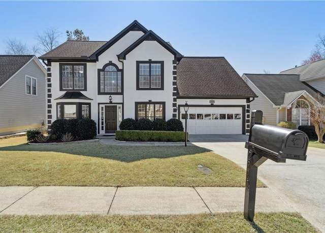 Property at 2882 Manor Glen Ln, Suwanee, GA 30024, 4 beds, 2.5 baths