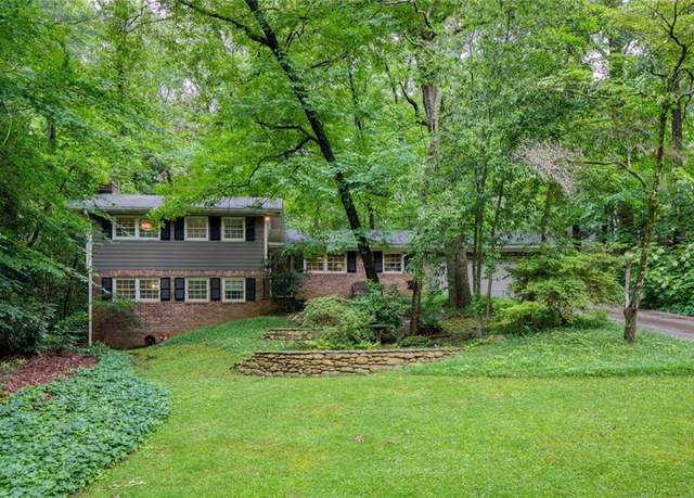 Property at 220 N Springs Ct, Sandy Springs, GA 30328, 4 beds, 3 baths