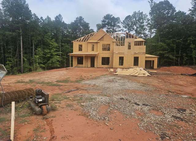 Property at 3240 Lions Ruby Ln, Atlanta, GA 30349, 5 beds, 4 baths