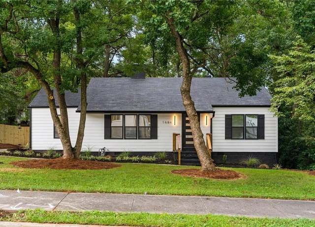 Property at 1684 Sylvan Rd SW, Atlanta, GA 30310, 5 beds, 4 baths