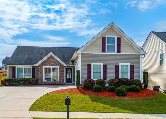 Property at 3984 Potomac Walk Ct, Loganville, GA 30052, 3 beds, 2 baths