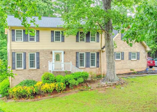 Property at 5293 Sandy Shoals Ln, Stone Mountain, GA 30087, 5 beds, 2.5 baths