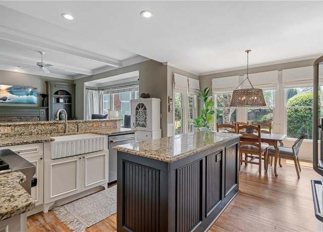 Property at 295 Sagamore Cv NW, Sugar Hill, GA 30518, 6 beds, 3 baths