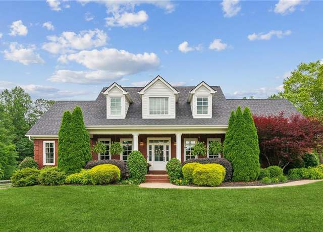 Property at 5945 Bannister Rd, Cumming, GA 30028, 4 beds, 4.5 baths