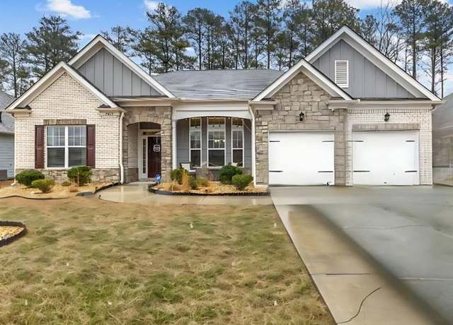 Property at 7417 Jennadee Dr, Fairburn, GA 30213, 3 beds, 2 baths