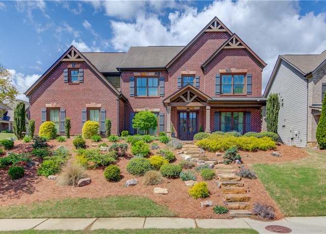 Property at 2631 Moon Chase Ln, Buford, GA 30519, 5 beds, 4 baths