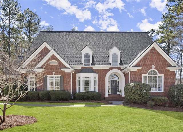 Property at 2758 Chieftain Run, Duluth, GA 30097, 7 beds, 7.5 baths