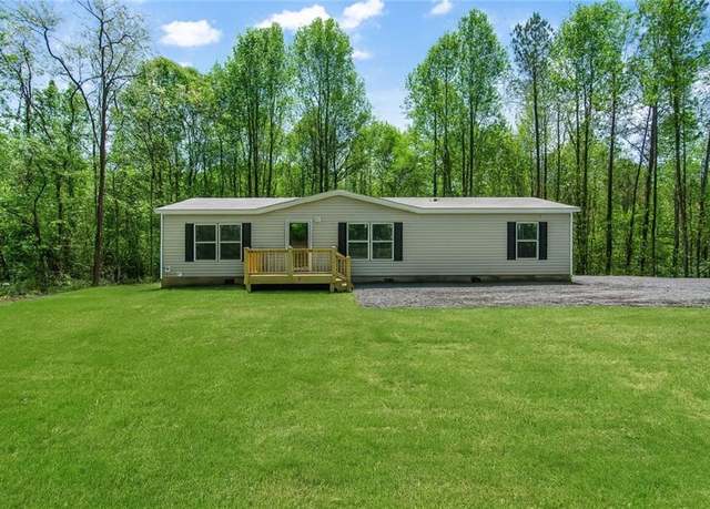 Property at 251 Ebenezer Rd, Ellijay, GA 30536, 3 beds, 2 baths