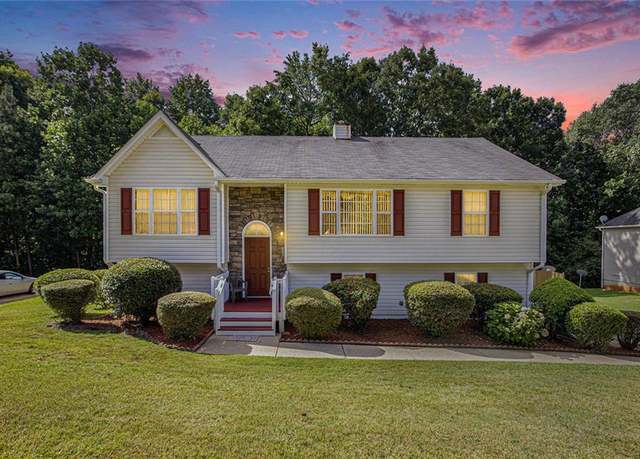 Property at 1670 Harvest Hill Hl, Douglasville, GA 30134, 3 beds, 3 baths
