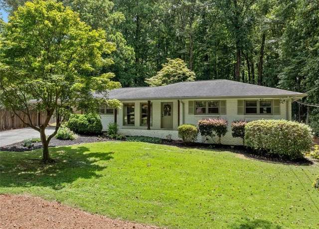Property at 2000 Westwood Cir SE, Smyrna, GA 30080, 4 beds, 3 baths
