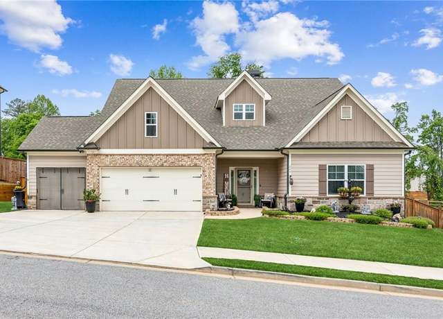 Property at 240 Parkers Pl, Hoschton, GA 30548, 4 beds, 3 baths