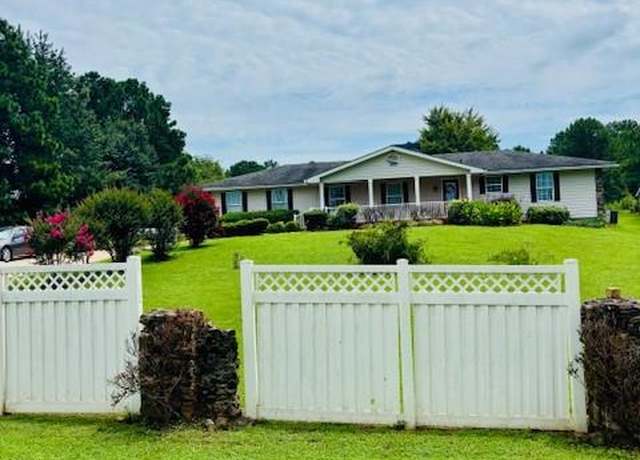 Property at 941 Babbs Mill Rd, Hampton, GA 30228, 3 beds, 2 baths